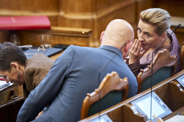 Opening debate in the Danish Parliament: Prime Minister Mette Frederiksen of the Social Democratic Party and Minister of Taxation Jakob Engel Schmidt of the Moderates during the opening debate of the Danish Parliament in the Parliament Hall at Christiansborg on Thursday, October 8, 2026. Photo by Thomas Traasdahl, Ritzau Scanpix, Copenhagen, Denmark  Copyright: RitzauxScanpix ThomasxTraasdahlx spdk20261008-105142-L