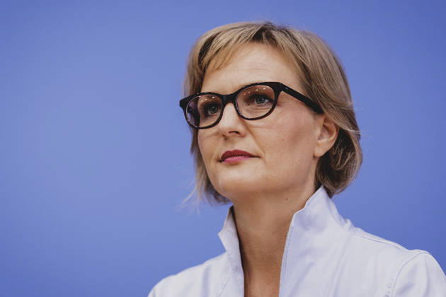 Franziska Brantner, co-chair of Alliance 90 The Greens, photographed during the press conference to present the flagship proposal Our Plan for Germany, Berlin, October 8, 2026, Berlin, Germany Copyright: xFlorianxGaertnerx