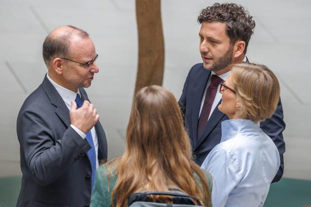 Franziska Brantner, Federal Chair of Alliance 90 The Greens, and Felix Banaszak, Federal Chair of Alliance 90 The Greens at the Federal Press Conference Center Presentation of the flagship proposal Our Plan for Germany Franziska Brantner, Federal Chair of Alliance