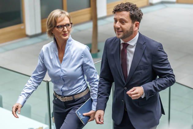 Franziska Brantner, Federal Chair of Alliance 90 The Greens, and Felix Banaszak, Federal Chair of Alliance 90 The Greens at the Federal Press Conference Center Presentation of the flagship proposal Our Plan for Germany Franziska Brantner, Federal Chair of Alliance