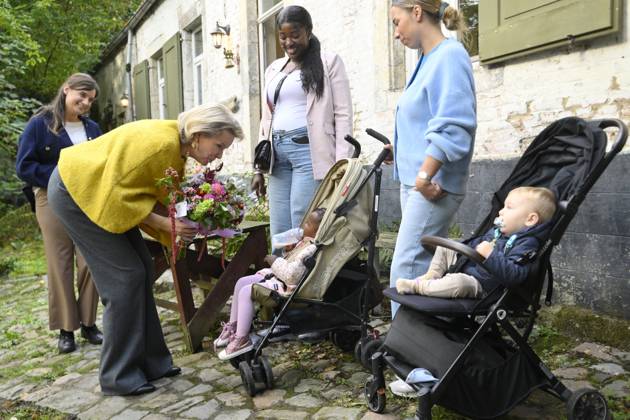 Queen Mathilde Visits Winners Of the 2026 Queen Mathilde Prize GREZ-DOICEAU, BELGIUM - OCTOBER 08: Queen Mathilde of Belgium pictured visiting two organizations that won the 2026 Queen Mathilde Prize : Vzw Alba, on October 08, 2026 in Grez-Doiceau, Belgium, 08 10 2026 Grez-Doiceau Belgium  Copyright: xPhilipxReynaersx
