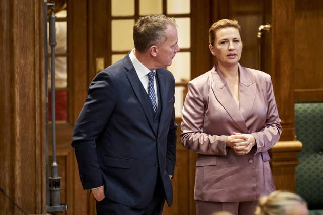 Opening debate in the Danish Parliament: Kim Edberg Andersen of the Danish Democrats and Prime Minister Mette Frederiksen of the Social Democratic Party during the opening debate of the Danish Parliament in the Parliament Hall at Christiansborg on Thursday, October 8, 2026, Copenhagen, Denmark Copyright: RitzauxScanpix ThomasxTraasdahlx spdk20261008-112941-L