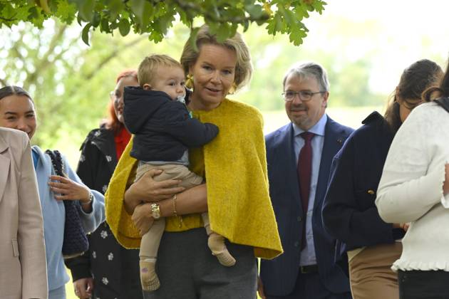 Queen Mathilde Visits Winners Of the 2026 Queen Mathilde Prize GREZ-DOICEAU, BELGIUM - OCTOBER 08: Queen Mathilde of Belgium pictured visiting two organizations that won the 2026 Queen Mathilde Prize : Vzw Alba, on October 08, 2026 in Grez-Doiceau, Belgium, 08 10 2026 Grez-Doiceau Belgium  Copyright: xPhilipxReynaersx
