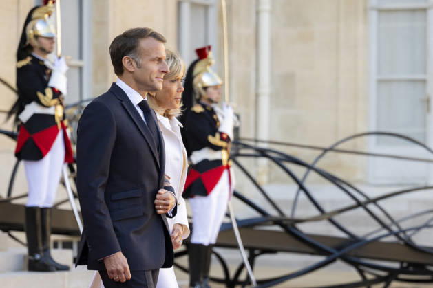 French President Macron Welcomes Germany s President Steinmeier - Paris French President Emmanuel Macron and his wife Brigitte Macron welcomes Germany s President and his wife at the Elysee Palace in Paris on October 8, 2026. Photo by Eliot Blondet ABACAPRESS.COM Paris France France  Copyright: xBlondetxEliot ABACAx