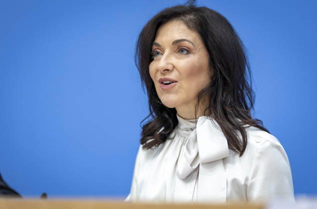 Katherina Reiche, Federal Minister of Economic Affairs and Energy, presents the federal government s Fall 2026 Economic Forecast at a federal press conference in Berlin on October 8, 2026, Berlin, Germany Copyright: xYonaxElsnerx