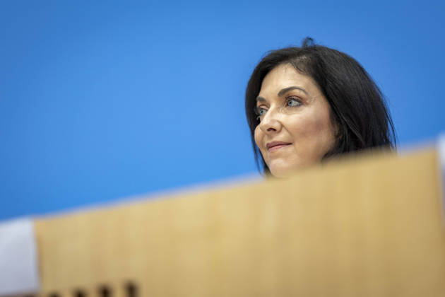 Katherina Reiche, Federal Minister of Economic Affairs and Energy, presents the federal government s Fall 2026 Economic Forecast at a federal press conference in Berlin on October 8, 2026, Berlin, Germany Copyright: xYonaxElsnerx