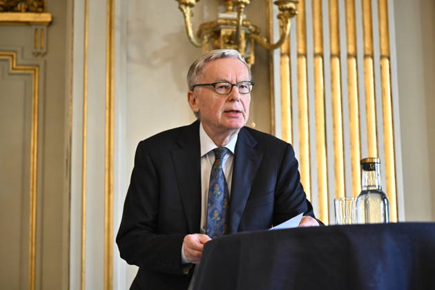 STOCKHOLM, SWEDEN 20261008 Anders Olsson, a member of the Swedish Academy, speaks at the Stock Exchange Building after Canadian author Anne Carson was announced as the 2026 Nobel Prize laureate in Literature. STOCKHOLM, SWEDEN x10430x Copyright: xChristinexOlsson TTx NOBELPRISET LITTERATUR 2026 7hDALHMtFW0