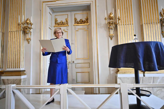 Ingrid Carlberg, Permanent Secretary of the Swedish Academy, announces that Canadian author Anne Carson has been awarded the 2026 Nobel Prize in Literature at Börshuset in Stockholm, Sweden, on October 8, 2026. STOCKHOLM, SWEDEN x10430x  Copyright: xChristinexOlsson TTx NOBEL PRIZE IN LITERATURE 2026 KWW8pNEWPrc