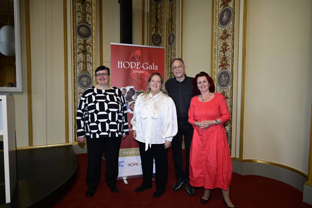 Lea Ackermann, Kathy Kelly, Stefan Hippler, and Viola Klein at the press conference and presentation of the 16th HOPE Award for the 18th HOPE Gala in Dresden at the Schauspielhaus Dresden, Dresden, October 8, 2026 Copyright: xMatthiasxWehnertx
