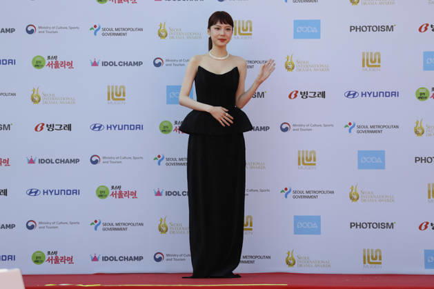red carpet at Seoul Drama Awards in South Korea South Korean actress Lee Yul-eum poses for photos on the red carpet during the 21st Seoul International Drama Awards in Seoul, South Korea, on October 08, 2026. Seoul South Korea  Copyright: xMatrixxImages JungxUi-Chelx