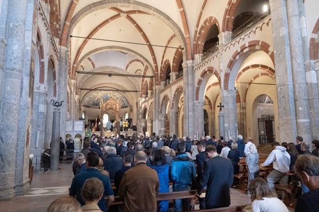 IPA89429921 - Milan, October 8, 1926, Basilica of Saint Ambrose, Eucharistic celebration marking the 25th anniversary of the Linate plane crash Copyright: xGiuliaxSciaccax xGiuliaxSciaccax IPA89429921