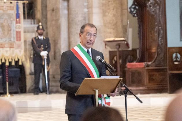 IPA89429964 - Milan, October 8, 26, Basilica of Sant™Ambrogio, Eucharistic celebration marking the 25th anniversary of the Linate plane crash Pictured: Milan Mayor Giuseppe Sala  Copyright: xGiuliaxSciaccax xGiuliaxSciaccax IPA89429964