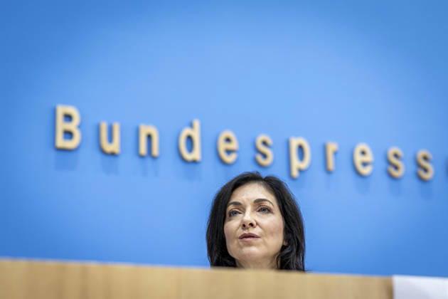 Katherina Reiche, Federal Minister of Economic Affairs and Energy, presents the federal government s Fall 2026 Economic Forecast at a federal press conference in Berlin on October 8, 2026, Berlin, Germany Copyright: xYonaxElsnerx