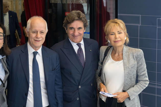 IPA89429535 - Luciano Fontana, Urbano Cairo, and Lilli Gruber arriving at the Teatro Sistina for the celebrations marking the 150th anniversary of the *Corriere della Sera* in Rome, Italy, on October 8, 2026. Flavio Brancaleone Fotogramma  Copyright: xFLAVIO_BRANCALONEx xx IPA89429535