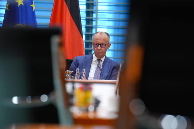 Regional Economic Forum with Chancellor Merz and British Prime Minister Andrew Burnham: Chancellor Friedrich Merz poses for the cameras at the opening of the joint regional economic forum between Germany and the United Kingdom at the Federal Chancellery, October 8, 2026, Berlin, Germany