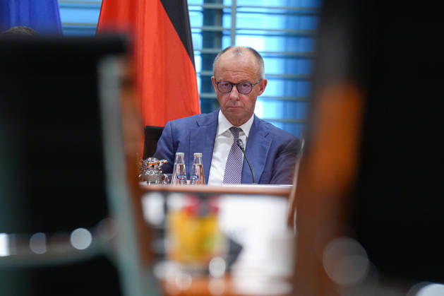 Regional Economic Forum with Chancellor Merz and British Prime Minister Andrew Burnham: Chancellor Friedrich Merz poses for the cameras at the opening of the joint regional economic forum between Germany and the United Kingdom at the Federal Chancellery, October 8, 2026, Berlin, Germany