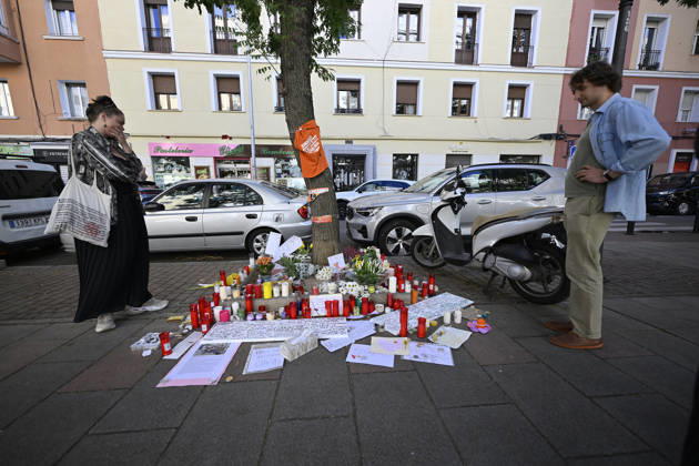 87-year-old symbol of Spain’s housing crisis dies 2 weeks after eviction MADRID, SPAIN - OCTOBER 8: Flowers and notes are left outside the apartment building and on the street where 87-year-old Mari Carmen Abascal lived as a tenant following her death in hospital in Madrid, Spain, on October 8, 2026. Known publicly as Maricarmen, she had lived for around seven decades in the apartment in Madrid’s Retiro district. Burak Akbulut Anadolu Madrid Spain. Editorial use only. Please get in touch for any other usage. Copyright: x2026xAnadoluxBurakxAkbulutx