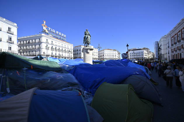 87-year-old symbol of Spain’s housing crisis dies 2 weeks after eviction MADRID, SPAIN - OCTOBER 8: A tent protest set up by Spaniards at Puerta del Sol on September 26, calling on the central and regional governments to take action over the housing crisis, continues in Madrid, Spain, on October 8, 2026. Maricarmen Abascal, known publicly as Maricarmen, the 87-year-old woman whose eviction from her longtime Madrid home sparked housing protests across Spain, died on Wednesday. Burak Akbulut Anadolu Madrid Spain. Editorial use only. Please get in touch for any other usage. Copyright: x2026xAnadoluxBurakxAkbulutx