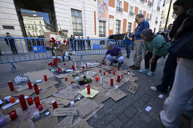 87-year-old symbol of Spain’s housing crisis dies 2 weeks after eviction MADRID, SPAIN - OCTOBER 8: A condolence area is set up for Maricarmen Abascal, known publicly as Maricarmen, the 87-year-old woman whose eviction from her longtime Madrid home sparked housing protests across Spain. Abascal died on Wednesday while receiving treatment in hospital. Meanwhile, a tent protest set up by Spaniards at Puerta del Sol on September 26, calling on the central and regional governments to take action over the housing crisis, continues in Madrid, Spain, on October 8, 2026. Burak Akbulut Anadolu Madrid Spain. Editorial use only. Please get in touch for any other usage. Copyright: x2026xAnadoluxBurakxAkbulutx
