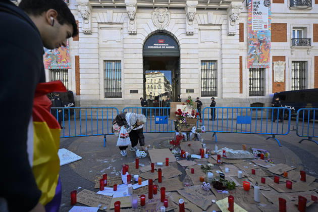 87-year-old symbol of Spain’s housing crisis dies 2 weeks after eviction MADRID, SPAIN - OCTOBER 8: A condolence area is set up for Maricarmen Abascal, known publicly as Maricarmen, the 87-year-old woman whose eviction from her longtime Madrid home sparked housing protests across Spain. Abascal died on Wednesday while receiving treatment in hospital. Meanwhile, a tent protest set up by Spaniards at Puerta del Sol on September 26, calling on the central and regional governments to take action over the housing crisis, continues in Madrid, Spain, on October 8, 2026. Burak Akbulut Anadolu Madrid Spain. Editorial use only. Please get in touch for any other usage. Copyright: x2026xAnadoluxBurakxAkbulutx