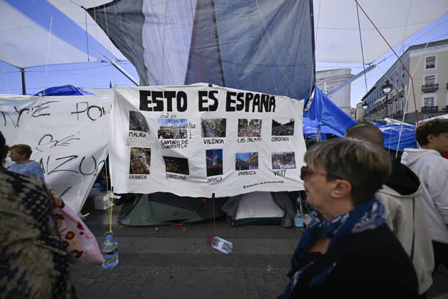 87-year-old symbol of Spain’s housing crisis dies 2 weeks after eviction MADRID, SPAIN - OCTOBER 8: A tent protest set up by Spaniards at Puerta del Sol on September 26, calling on the central and regional governments to take action over the housing crisis, continues in Madrid, Spain, on October 8, 2026. Maricarmen Abascal, known publicly as Maricarmen, the 87-year-old woman whose eviction from her longtime Madrid home sparked housing protests across Spain, died on Wednesday. Burak Akbulut Anadolu Madrid Spain. Editorial use only. Please get in touch for any other usage. Copyright: x2026xAnadoluxBurakxAkbulutx