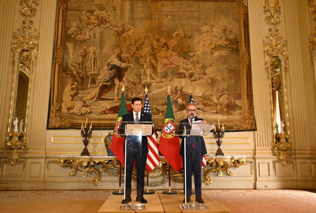 US Secretary of State Marco Rubio visits Portugal LISBON, PORTUGAL - OCTOBER 8: US Secretary of State Marco Rubio (L) and Portuguese Foreign Minister Paulo Rangel (R) hold a joint press conference at the Necessidades Palace, home to Portugal s Foreign Ministry, in Lisbon, Portugal, on October 8, 2026. Zed Jameson Anadolu Lisbon Portugal. Editorial use only. Please get in touch for any other usage.  Copyright: x2026xAnadoluxZedxJamesonx