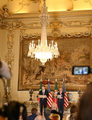 US Secretary of State Marco Rubio visits Portugal LISBON, PORTUGAL - OCTOBER 8: US Secretary of State Marco Rubio (L) and Portuguese Foreign Minister Paulo Rangel (R) hold a joint press conference at the Necessidades Palace, home to Portugal s Foreign Ministry, in Lisbon, Portugal, on October 8, 2026. Zed Jameson Anadolu Lisbon Portugal. Editorial use only. Please get in touch for any other usage.  Copyright: x2026xAnadoluxZedxJamesonx
