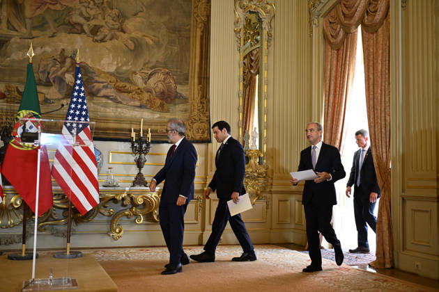 US Secretary of State Marco Rubio visits Portugal LISBON, PORTUGAL - OCTOBER 8: US Secretary of State Marco Rubio (2nd L) and Portuguese Foreign Minister Paulo Rangel (L) hold a joint press conference at the Necessidades Palace, home to Portugal s Foreign Ministry, in Lisbon, Portugal, on October 8, 2026. Zed Jameson Anadolu Lisbon Portugal. Editorial use only. Please get in touch for any other usage.  Copyright: x2026xAnadoluxZedxJamesonx