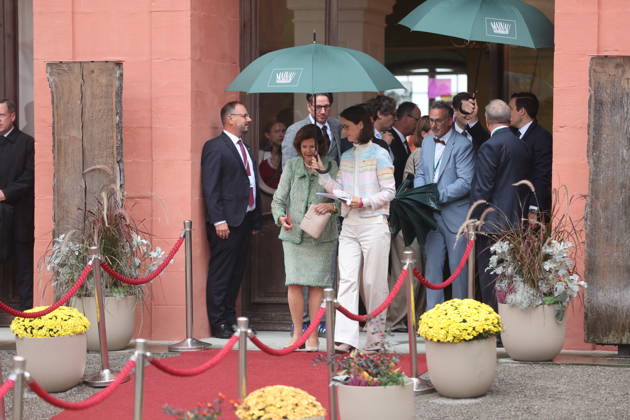 Queen Silvia of Sweden Visits Mainau Island, Konstanz, Mainau, October 8, 2026 Her Majesty Queen Silvia of Sweden visits Mainau Island near Konstanz in Baden-Württemberg, Germany Copyright: xMatthiasxGränzdörferx