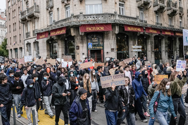 Protest against eduction conditions continues in Nancy NANCY, FRANCE - OCTOBER 8: Students holding placards take to the streets to protest education conditions in Nancy, France, on October 8, 2026. Students are taking part in a nationwide high-school mobilization over school conditions and demands for greater education resources, while security units remain deployed around several locations in the city. Muhammed Said Tako Anadolu Nancy France. Editorial use only. Please get in touch for any other usage.  Copyright: x2026xAnadoluxMuhammedxSaidxTakox