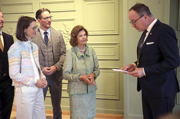 Countess Bettina Bernadotte, Count Björn Bernadotte, Queen Silvia of Sweden, and Uli Burchhardt at the Mentor Foundation’s anniversary celebration on Mainau Island, Mainau, October 8, 2026 Foto:xAgenturxWehnertx xGränzdörferx xFuturexImagex silvia_6003