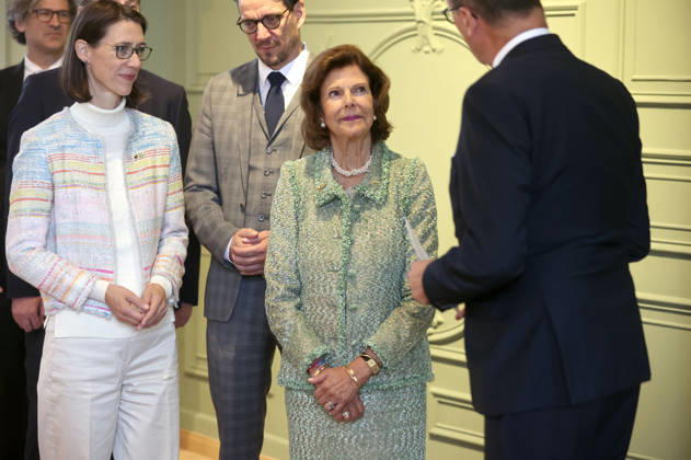 Countess Bettina Bernadotte, Count Björn Bernadotte, Queen Silvia of Sweden, and Uli Burchhardt at the Mentor Foundation’s anniversary celebration on Mainau Island, Mainau, October 8, 2026 Foto:xAgenturxWehnertx xGränzdörferx xFuturexImagex silvia_6005