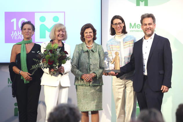 Sybille Perez, Monika Brandt, Queen Silvia of Sweden, Countess Bettina Bernadotte, and Moritz Ritter at the Mentor Future Prize award ceremony during the Mentor Foundation’s anniversary celebration on Mainau Island, Mainau, October 8, 2026 Foto:xAgenturxWehnertx xGränzdörferx xFuturexImagex silvia_6029