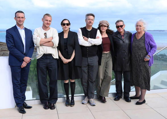 The jury—Ben Hardy, Zoe Adjani, Stephen Wooley, Amira Casar, and Thibault de Montalembert—at the Emeria Hotel during the 37th Dinard British and Irish Film Festival, France, on October 8, 2026. Denis Guignebourg Bestimage 37th Dinard British Irish Film Festival on October 8, 2026, in Dinard, France. Dinard, France Copyright: xDenisxGuignebourgx xBestimagexDenisxGuignebourgx xBestimagex