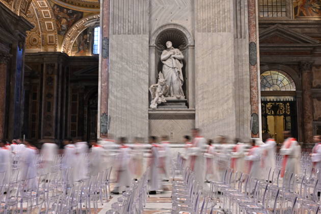 IPA89434050 - Italy, Rome, Vatican, October 8, 2026: Pope Leo XIV celebrates Holy Mass for the academic year at the Pontifical Universities in St. Peter s Basilica in the Vatican. Photograph by ALESSIA GIULIANI Catholic Press Photo Copyright: xx xAlessiaxGiuliani Catholipressphox IPA89434050
