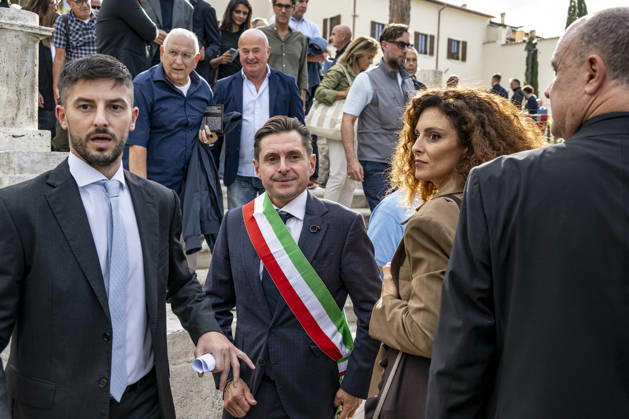 IPA89434775 - ASCOLI PICENO, ITALY OCTOBER 8, 2026: Prime Minister Giorgia Meloni attends the presentation and inauguration ceremony for the Palazzo Saladini Pilastri complex and its monumental park in Ascoli Piceno. The restoration project is part of the PINQuA program for urban regeneration and the enhancement of the city™s historical heritage. Pictured: Ascoli Mayor P. Marco Fioravanti. (Photo: Andrea Vagnoni IPA Agency)  Copyright: xAndreaxVagnonix xx IPA89434775