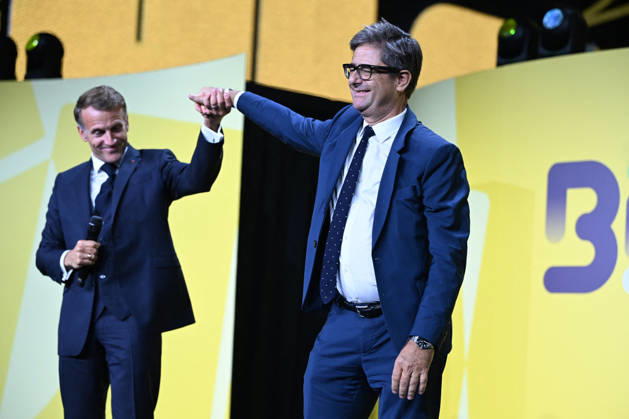 President Macron at Bpifrance Inno Generation - Paris France s President Emmanuel Macron greets General Manager of the Banque Publique d’Investissement (Bpifrance) Nicolas Dufourcq on stage during the Bpifrance Inno Generation (BIG) event, one of Europe’s largest gatherings dedicated to entrepreneurs, in Paris, France on October 8, 2026. Photo by Jeanne Accorsini Pool ABACAPRESS.COM Paris France  Copyright: xAccorsinixJeanne Pool ABACAx