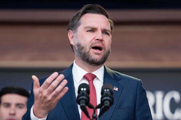 JD Vance During Immigration Program Announcement - Washington Vice President JD Vance gives remarks during an announcement in the South Court Auditorium of the Eisenhower Executive Office Building at the White House in Washington, DC, US, on Thursday, Oct. 8, 2026. The Trump administration said Thursday that it would suspend an immigration program for multiple tech firms, including Microsoft Corp., alleging widespread abuse of a worker visa system. Photo by Aaron Schwartz Pool ABACAPRESS.COM Washington District of Columbia Copyright: xPool ABACAx