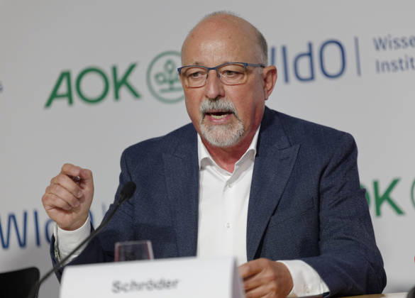 AOK Absenteeism Report 2026 Presented October 8, 2026, Germany, Berlin Press Conference: Absenteeism Report 2026 by the AOK Federal Association and the AOK Scientific Institute (WIsO). Pictured: Helmut Schröder, Managing Director of the