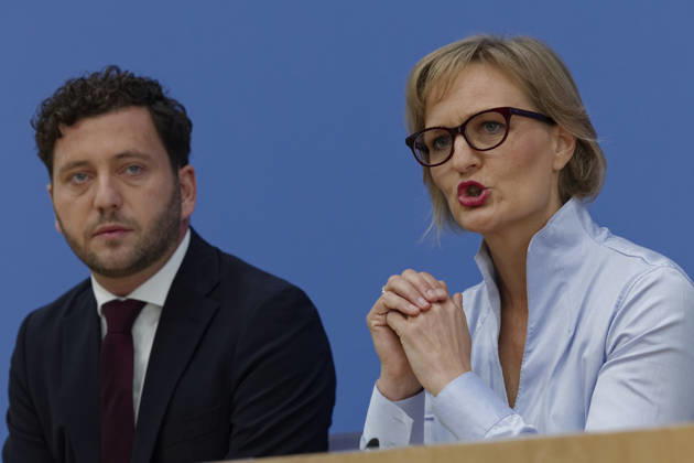 Greens Present Plan for Germany October 8, 2026, Germany, Berlin Federal press conference to present the Green Party’s Bundestag caucus’s flagship motion, Our Plan for Germany. Pictured: Felix Banasz, Federal Executive Committee Chair of Alliance 90 The Greens, and Franziska Brantner, Federal Chair of Alliance 90 The Greens