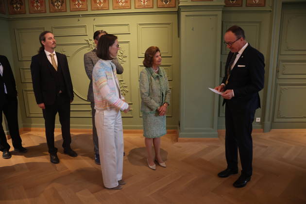 Countess Bettina Bernadotte, Count Björn Bernadotte, Queen Silvia of Sweden, and Uli Burchhardt at the Mentor Foundation’s anniversary celebration on Mainau Island, Mainau, October 8, 2026 Copyright: xAgenturxMatthiasxWehnertx xM.xGränzdörferx