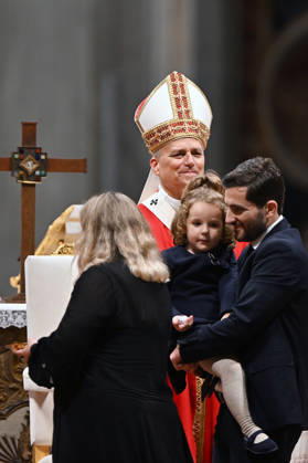 IPA89439172 - Italy, Rome, Vatican, October 8, 2026: Pope Leo XIV celebrates Holy Mass for the start of the academic year at the Pontifical Universities in St. Peter s Basilica in the Vatican. Photo by ALESSIA GIULIANI Catholic Press Photo Copyright: xx xAlessiaxGiuliani Catholipressphox IPA89439172