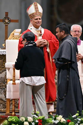 IPA89439173 - Italy, Rome, Vatican, October 8, 2026: Pope Leo XIV celebrates Holy Mass for the academic year at the Pontifical Universities in St. Peter s Basilica in the Vatican. Photograph by ALESSIA GIULIANI Catholic Press Photo Copyright: xx xAlessiaxGiuliani Catholipressphox IPA89439173