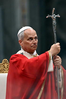 ROME - VATICAN - POPE - 2026 10 8 Italy, Rome, Vatican, 2026 10 8 Pope Leo XIV celebrates Holy Mass for the academic year at the Pontifical Universities in St Peter s Basilica in the Vatican . EDITORIAL USE ONLY - NO BOOKS Copyright: xx