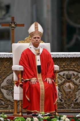 ROME - VATICAN - POPE - 2026 10 8 Italy, Rome, Vatican, 2026 10 8 Pope Leo XIV celebrates Holy Mass for the academic year at the Pontifical Universities in St Peter s Basilica in the Vatican . EDITORIAL USE ONLY - NO BOOKS Copyright: xx