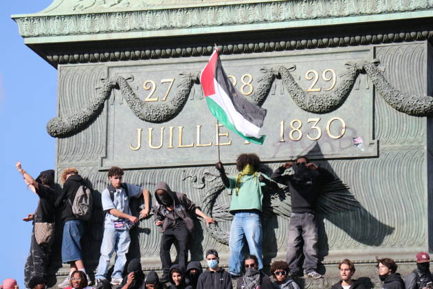 Student mobilization at Place de la Bastille in Paris PARIS, FRANCE – OCTOBER 8, 2026: Students who took part in blockades at several university institutions in Paris, including Paris-Pantheon-Assas University, along with many other students, converge on Place de la Bastille in Paris to voice their demands as part of a day of high school and university student mobilization. Umit Donmez Anadolu Ile-de-France France. Editorial use only. Please get in touch for any other usage. Copyright: x2026xAnadoluxUmitxDonmezx