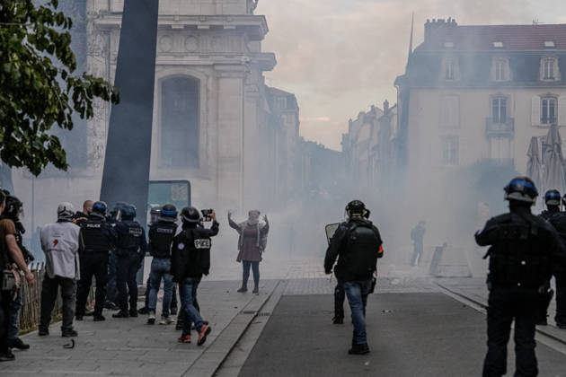 Police clash with students during education protest in Nancy NANCY, FRANCE - OCTOBER 8: Police officers clash with students during a protest against education conditions in Nancy, France, on October 8, 2026. High school students across the country took part in a nationwide mobilization to demand greater educational resources and improved school conditions. Muhammed Said Tako Anadolu Nancy France. Editorial use only. Please get in touch for any other usage.  Copyright: x2026xAnadoluxMuhammedxSaidxTakox