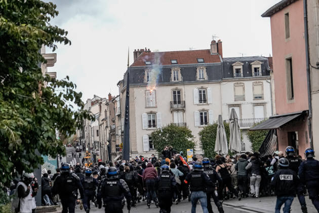 Police clash with students during education protest in Nancy NANCY, FRANCE - OCTOBER 8: Police officers throw tear gas as students stage a protest against education conditions in Nancy, France, on October 8, 2026. High school students across the country took part in a nationwide mobilization to demand greater educational resources and improved school conditions. Muhammed Said Tako Anadolu Nancy France. Editorial use only. Please get in touch for any other usage.  Copyright: x2026xAnadoluxMuhammedxSaidxTakox