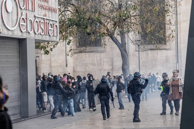 Police clash with students during education protest in Nancy NANCY, FRANCE - OCTOBER 8: Police officers clash with students during a protest against education conditions in Nancy, France, on October 8, 2026. High school students across the country took part in a nationwide mobilization to demand greater educational resources and improved school conditions. Muhammed Said Tako Anadolu Nancy France. Editorial use only. Please get in touch for any other usage.  Copyright: x2026xAnadoluxMuhammedxSaidxTakox
