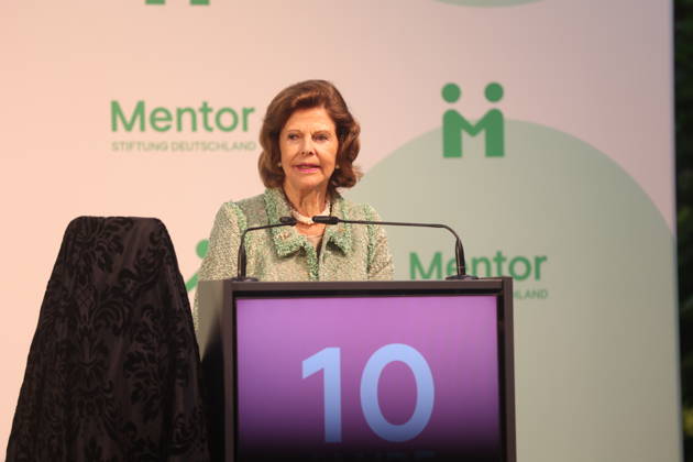Queen Silvia of Sweden at the Mentor Foundation s anniversary celebration on Mainau Island, Mainau, October 8, 2026 Copyright: xAgenturxMatthiasxWehnertx xM.xGränzdörferx
